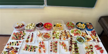 Smacznie, zdrowo, kolorowo... Program „Owoce i warzywa w szkole” 
