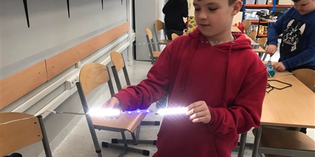 Projektujemy i realizujemy projekty- prace z metalu